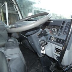 3トン　ダンプ　マニュアル　　251046の画像