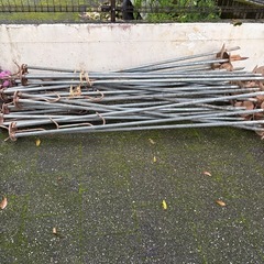 ハゼ掛け　三脚支柱 210cm 3段かけ稲干し棒14本30000円の画像