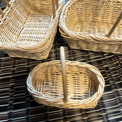 造りが荒いバスケット有り　かご３点セットの画像