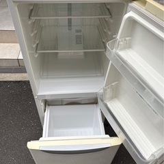 (運搬費込)(即日、深夜ok)ナショナル　2006年製　135Lの画像