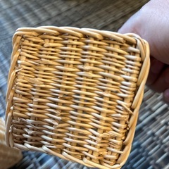 四角いバスケット　ラタンの画像