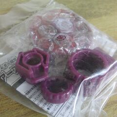 新品未開封 三ツ矢サイダー限定 アースアクイラ145WD メタルファイト ベイブレード メタリックレッドVer. 札幌 手稲の画像