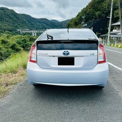 プリウス30 グレードS 平成24年　走行距離　8万8千　車検9年の3月まで　シルバーの限定色の画像