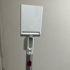 ダイソンSv18充電スタンドの画像