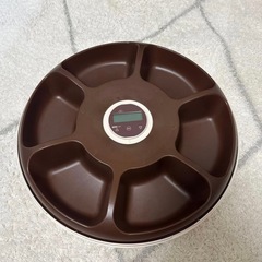 ペット　自動餌やり機の画像