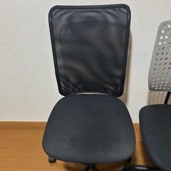 【オフィスチェア2脚セット】IKEA ニトリ キャスター付き・引き取り限定の画像