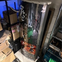 店舗看板（中の光る線が断線してます。バッテリーはいけます）直せる方はお使いくださいの画像