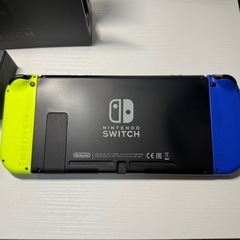Nintendo Switch本体＋SD
カードの画像