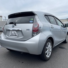 総額45万円 トヨタ アクア S 車検2年 HV車 4万キロ台 キーレス ナビ ワンセグ Bluetoothオーディオの画像