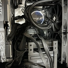 i7-13700K＆新品RTX5070搭載★モンスタ動作★ゲーミングPC★メモリ32G/SSD1T&SSD2T&HDD1T/Win11proの画像