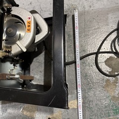 マキタ電動丸ノコ台座付き
の画像