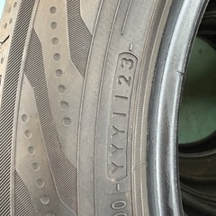 ヨコハマ　ブルーアースRV03 225/55/18の画像