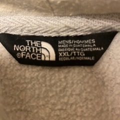 値下げ！
ノースフェイス　パーカー　メンズXXL　の画像