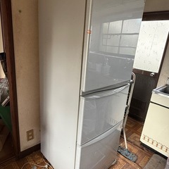 中古冷蔵庫　取引場所は真岡市西郷の画像