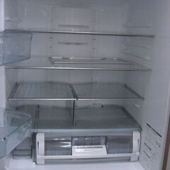 （★1台限り★ジモティー特典あり★）日立　６ドア冷蔵庫４３０L　２０１８年製　R-XG4300H　65ｃｍ幅　クリスタルブラウン　真ん中冷凍室　自動製氷付き　高く買取るゾウ八幡東の画像