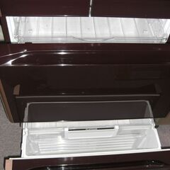 （★1台限り★ジモティー特典あり★）日立　６ドア冷蔵庫４３０L　２０１８年製　R-XG4300H　65ｃｍ幅　クリスタルブラウン　真ん中冷凍室　自動製氷付き　高く買取るゾウ八幡東の画像