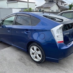 車検長い! トヨタプリウスGツーリングの画像