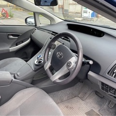 車検長い! トヨタプリウスGツーリングの画像