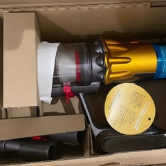 (新品)掃除機ダイソンV12 detect slim absoluteの画像