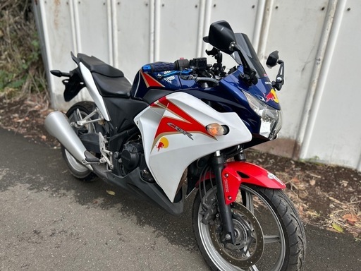 【動画あり】 CBR250R MC41 700km低走行車両