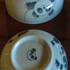 かわいいパンダの小鉢2個セット保存用蓋つきの画像