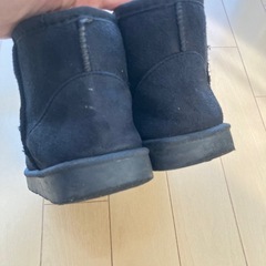 キッズ ムートンブーツ 【19cm】の画像