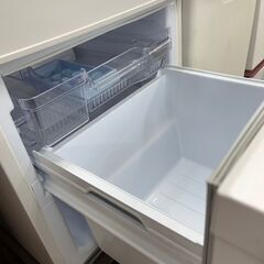 リサイクルショップどりーむ鹿大前店　No.3176　冷蔵庫　三菱　2020年製　146Lの画像