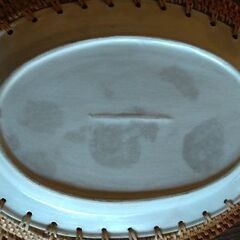 アンティークなラタン縁取オーバルプレート(特大)の画像