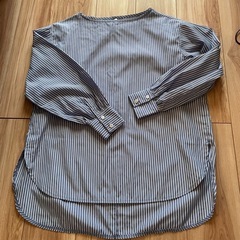 adaptretailingアダプトリテイリングブラウス　の画像