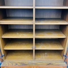 無料　食器棚　本棚の画像