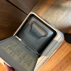 ガスストーブ　灯油ストーブ　コロナストーブの画像