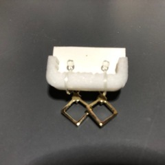 ゆらゆら揺れる　イヤリングの画像