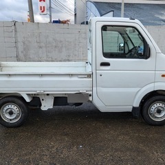 スズキ 軽トラック 53000キロ ⭐️4WD ⭐️2年間の車検付きの画像