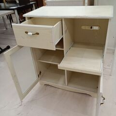 リユースのサカイ栃木店★ジモティ割あり★  レンジ台 クリーム W75×D42×H86 クリーニング済み TC11415の画像