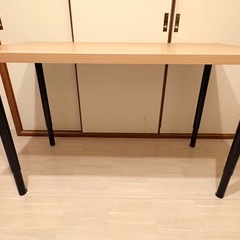 IKEAデスクの画像