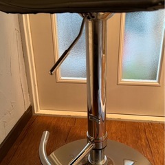 【値引きしました】カウンターチェアの画像