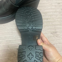 【新品未使用】厚底ローファーの画像