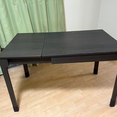 11/2引き取り希望 IKEA ビュースタ テーブル & イス2脚 セットの画像