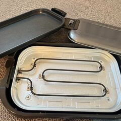 800円　大型ホットプレート　ワイド！　お好み焼きが2枚焼けるくらいには大きい　山善の画像