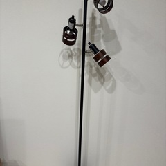 フロアランプ ウッドリング22の画像