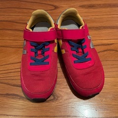 スニーカーの画像