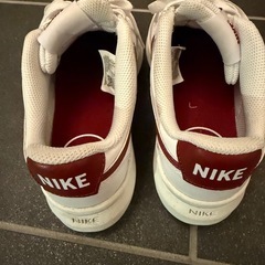 女児(女性)スニーカー　の画像