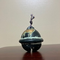金の鹿のどれい土鈴の画像