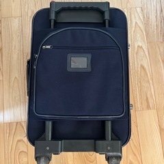 スーツケース・ブルーの画像