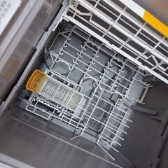 12月中旬お渡し　引き取りにきていただける方限定　パナソニック　ビルトイン食器洗い乾燥機　NP-45MC6T（深型）横幅45センチの画像