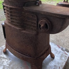 ダルマストーブ(鉄鋳物)薪ストーブの画像