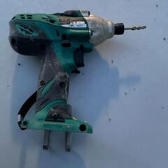 ryobi インパクトドライバーの画像