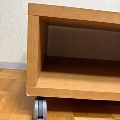 キャスター付き収納の画像