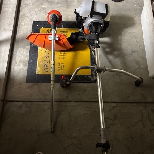 ☆美品！草刈り機