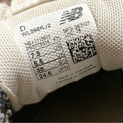 ニューバランス　WL996RJ2 24.5センチの画像
